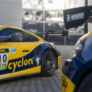 Porsche Racing Experience - Image 7