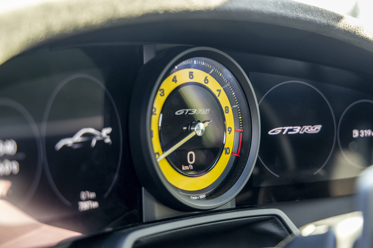 Porsche 911 GT3 RS 992 - Image 12