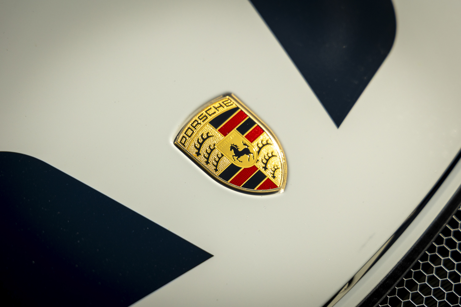 Porsche Cayman GT4 718 TDS - Image 6